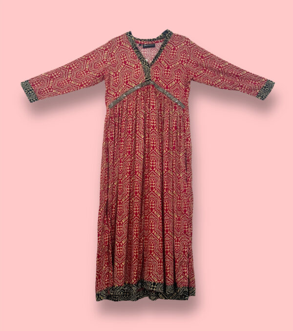 Aaliya Cut Top